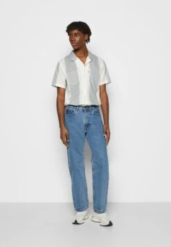 Baggy 5 Pocket New - Jean Boyfriend - Baker -Tenues Mode Boutique 04ead13f845740d884aaced9c08ce25f