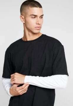 URBAN CLASSICS Oversized Shaped Double Layer Tee - T-Shirt À Manches Longues - Black/White -Tenues Mode Boutique 09e772ef953945f7a5acb3bad31ccad1