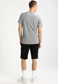 URBAN CLASSICS Basic Sweatshorts - Pantalon De Survêtement - Black -Tenues Mode Boutique 0cc6656c301d488dac2981dad59ceff5