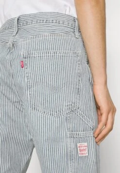 Stay Loose Carpenter - Jean Droit - Garage Sign Carpente 9 Stay Loose Carpenter - Jean Droit - Garage Sign Carpente -Tenues Mode Boutique 23e0f653600b48f694eafee7044fad1a