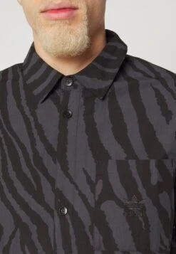 Adidas Originals Chemise - Black -Tenues Mode Boutique 31bb740d35c141fba9574b80dc43a121