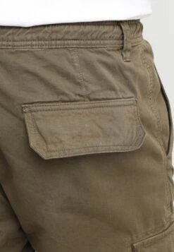 URBAN CLASSICS Cargo Jogging Pants - Pantalon Cargo - Olive -Tenues Mode Boutique 50738a232cb946f5bcdd1971b7e75e60