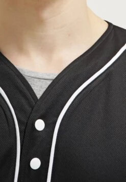 URBAN CLASSICS Baseball - Chemise - Black/White 10 URBAN CLASSICS Baseball - Chemise - Black/White -Tenues Mode Boutique 6395bace28f04026894eea10dd8b6fc0