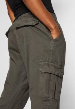 URBAN CLASSICS Cargo Jogging Pants - Pantalon Cargo - Magnet -Tenues Mode Boutique 75b8f760d60645db849d40bbe541a1ea
