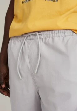 Short - Gray -Tenues Mode Boutique 765371b623ba4702bdbd23e336083860