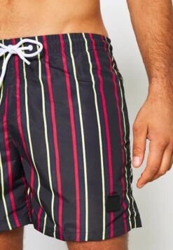 URBAN CLASSICS Stripe Swim - Short De Bain - Midnight/Navy 7 URBAN CLASSICS Stripe Swim - Short De Bain - Midnight/Navy -Tenues Mode Boutique 94e579c40b9e4e08be900f8358b86202