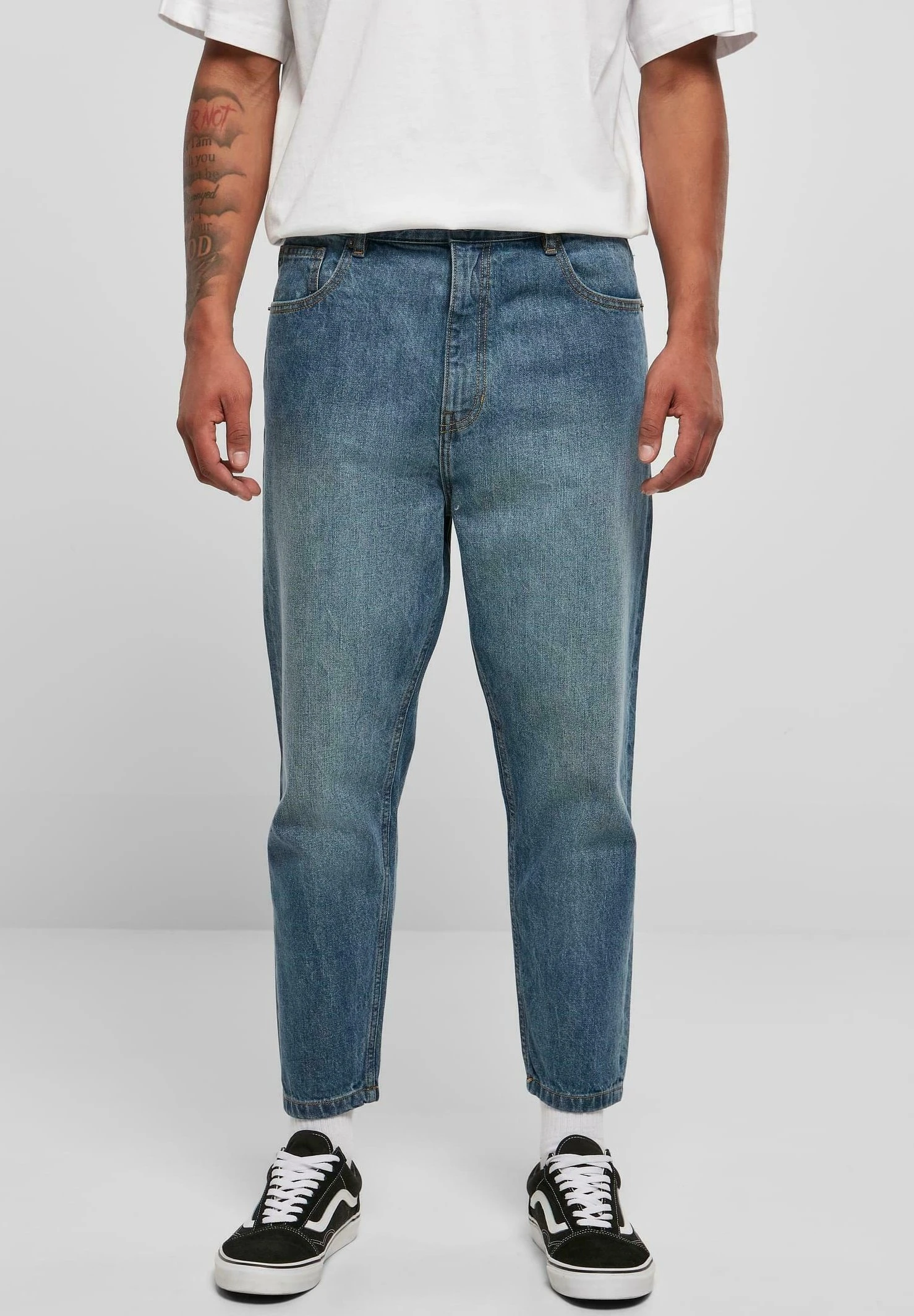 URBAN CLASSICS Cropped Tapered - Jeans Fuselé - Middeepblue 1 URBAN CLASSICS Cropped Tapered - Jeans Fuselé - Middeepblue