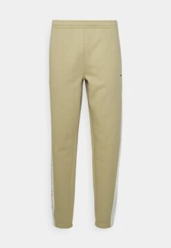Lacoste Pantalon De Survêtement - Twig/Flour -Tenues Mode Boutique 9c961e04515641f4a7997218b9d8c813