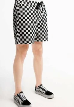 Vans Mn Range Relaxed Ela - Short - White -Tenues Mode Boutique b04040a278e2471484d895971407ddbb