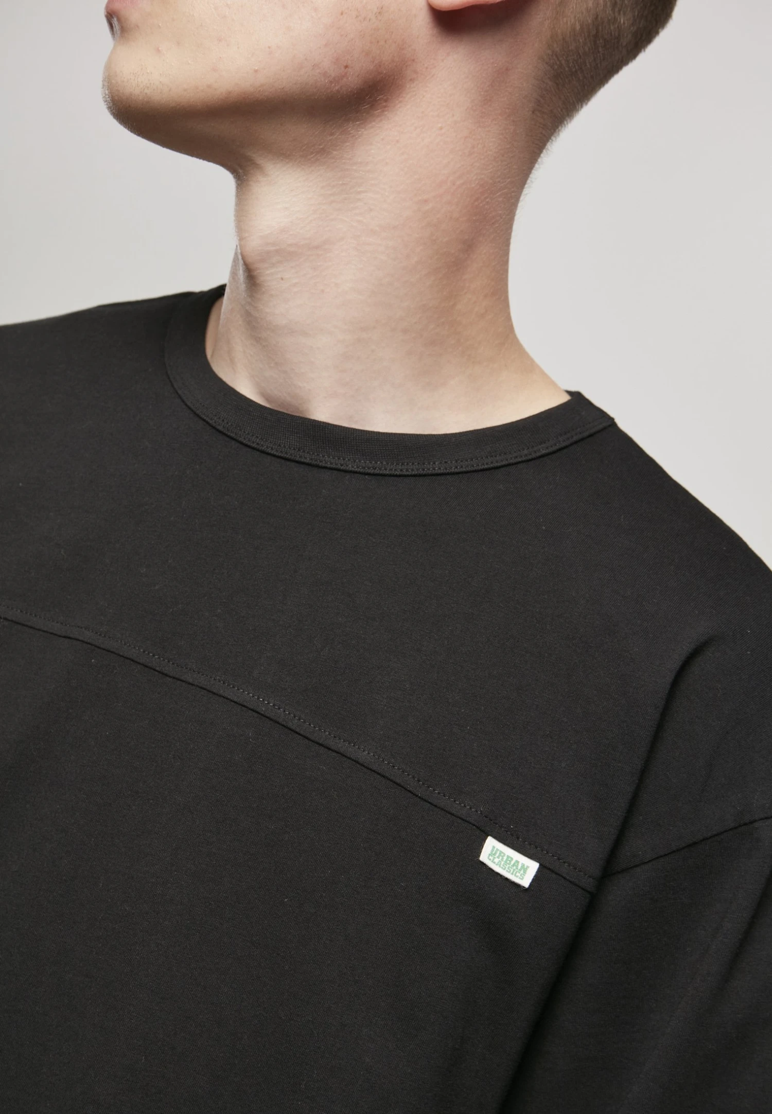 URBAN CLASSICS Organic Cotton Short Curved Oversized Ls - T-Shirt À Manches Longues - Black 3 URBAN CLASSICS Organic Cotton Short Curved Oversized Ls - T-Shirt À Manches Longues - Black – Image 3