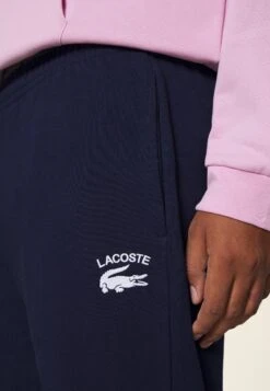 Lacoste Plus - Pantalon De Survêtement - Marine -Tenues Mode Boutique c9089c9dd7d14f688624116d76811a1f