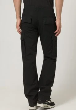 URBAN CLASSICS Camouflage Cargo Pants - Pantalon Cargo - Black 10 URBAN CLASSICS Camouflage Cargo Pants - Pantalon Cargo - Black -Tenues Mode Boutique cccde61b620e47148ef672ee4b2f8da0