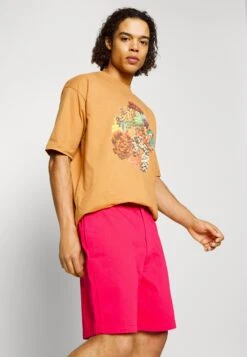 Loose - Short - Raspberry -Tenues Mode Boutique d437c5acdc0b419d8489ec65e9ecbb36