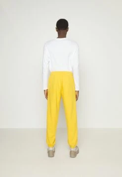 Pantalon De Survêtement - Golden Orange -Tenues Mode Boutique f5ee94ad2aec4e57ae36fa018ac338b2