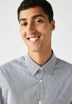 Lacoste Chemise Ml Homme - Chemise - Blancnoir -Tenues Mode Boutique fb38bac8b8ef44bd98edadd06031cdf6